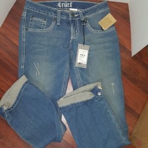 NWT Cruel Harper Jeans  Size 0  Stretch GREAT GIFT